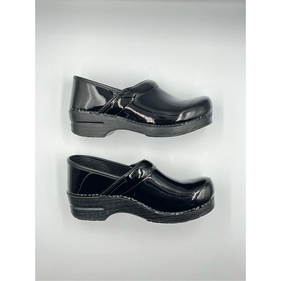 Dansko Professional Clog Black Patent Leather Size 40 WIDE Healthcare Restaurant - Picture 7 of 13
